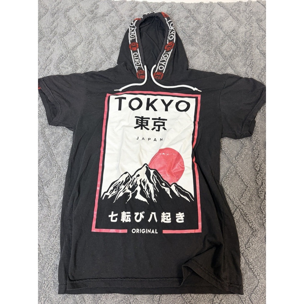 TOKYO JAPAN Original FRESH LAUNDRY men M Short Sleeve Hoodie Stitched Detail